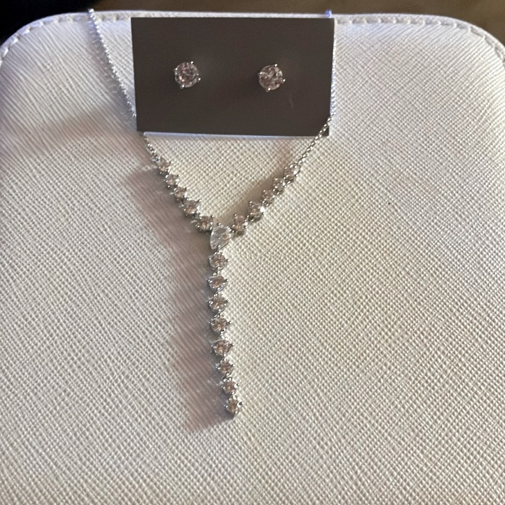 Fine silver plated necklace and earring set